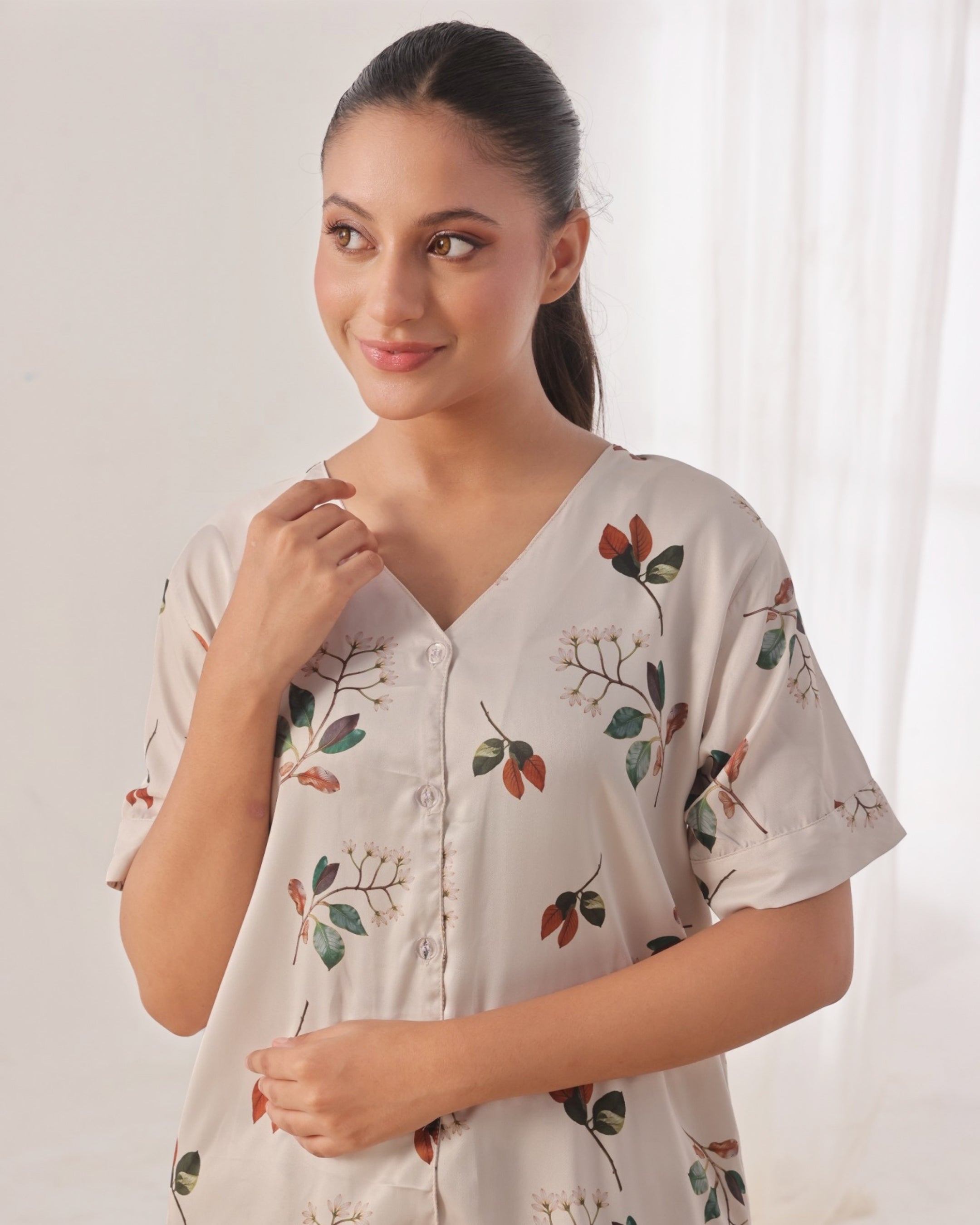 Silk Pajama Suit with Scrunchie - Lily Mist
