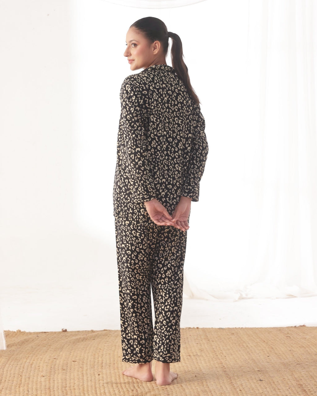 Linen Pajama Suit - Wild Lounge